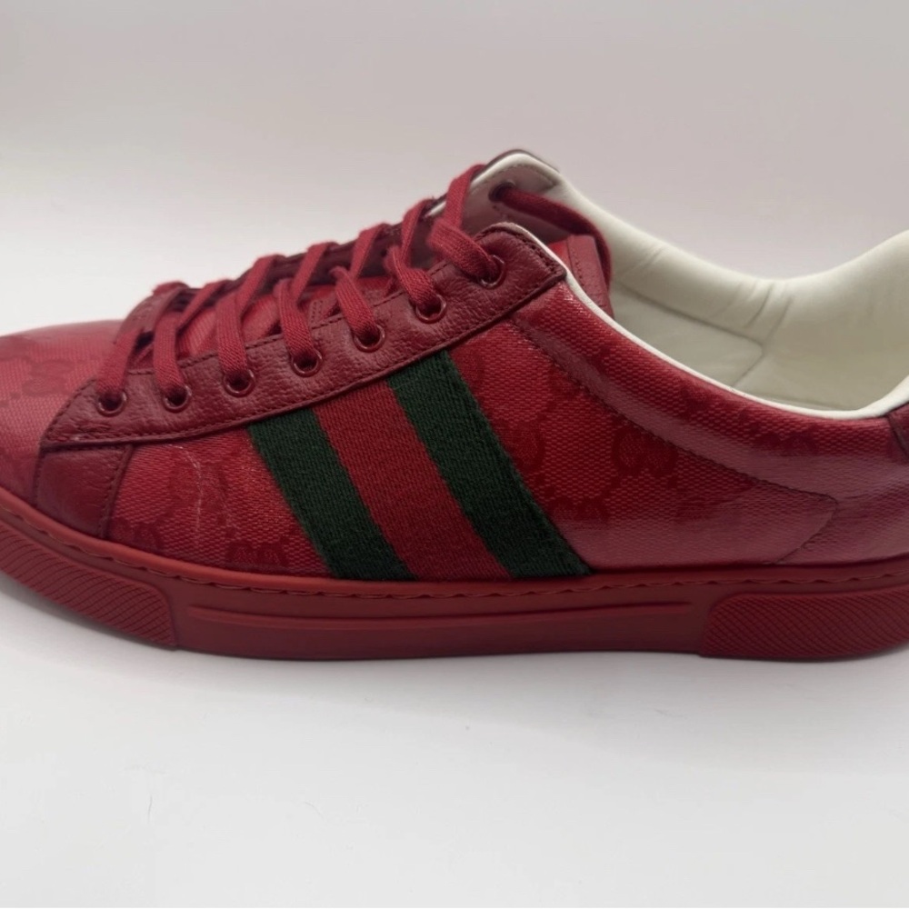 Gucci Red Leather Low-Top Sneakers with Green Stripe - Picture 4 of 9
